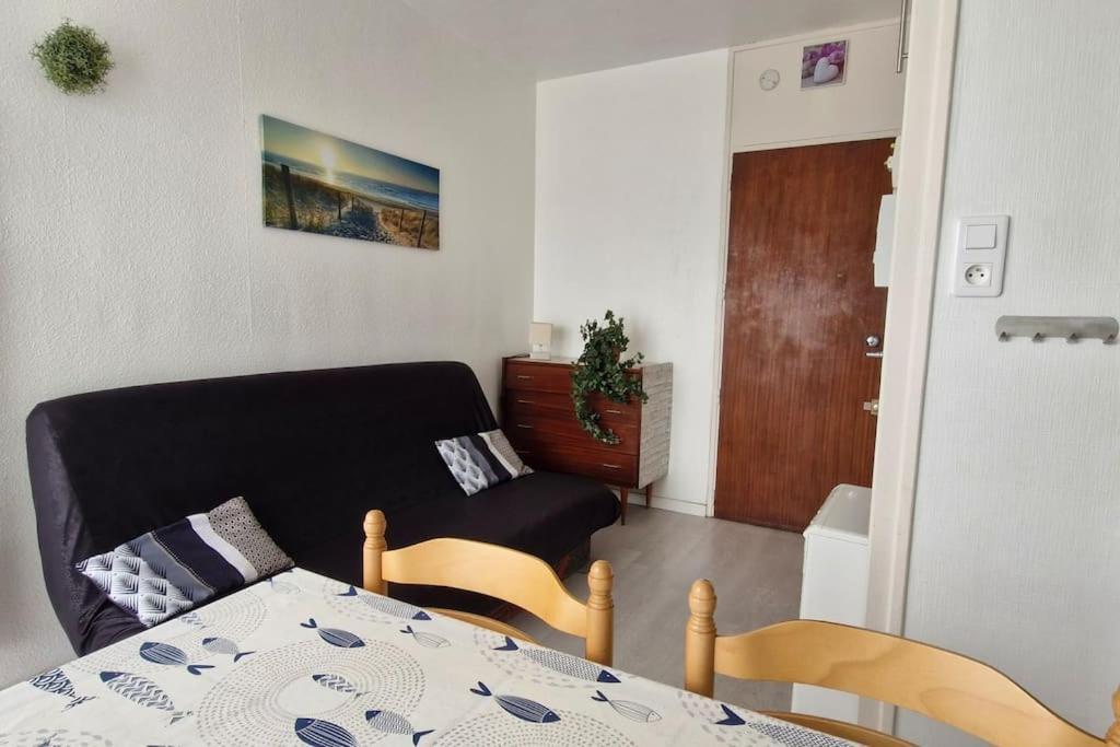 Studio 30M Plage - Marina 5 - 31 Allee Des Pinons - 1-1 Saint-Jean-de-Monts Bagian luar foto