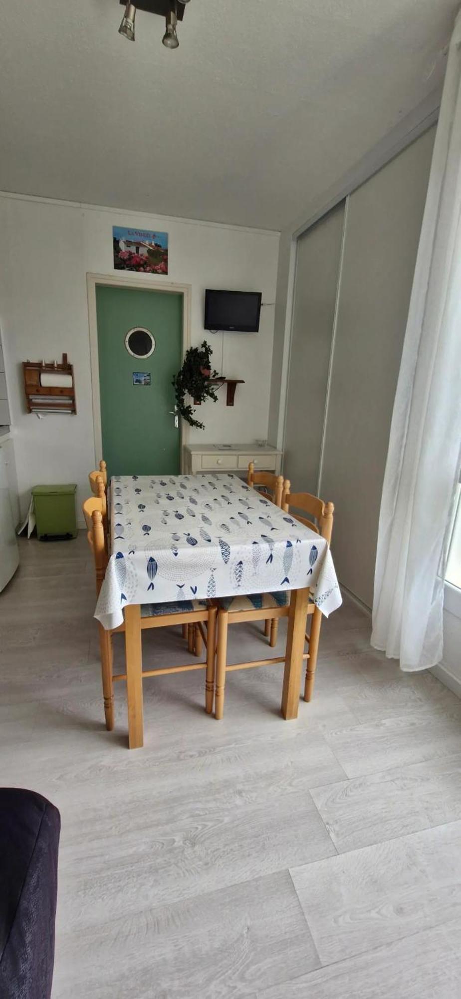Studio 30M Plage - Marina 5 - 31 Allee Des Pinons - 1-1 Saint-Jean-de-Monts Bagian luar foto